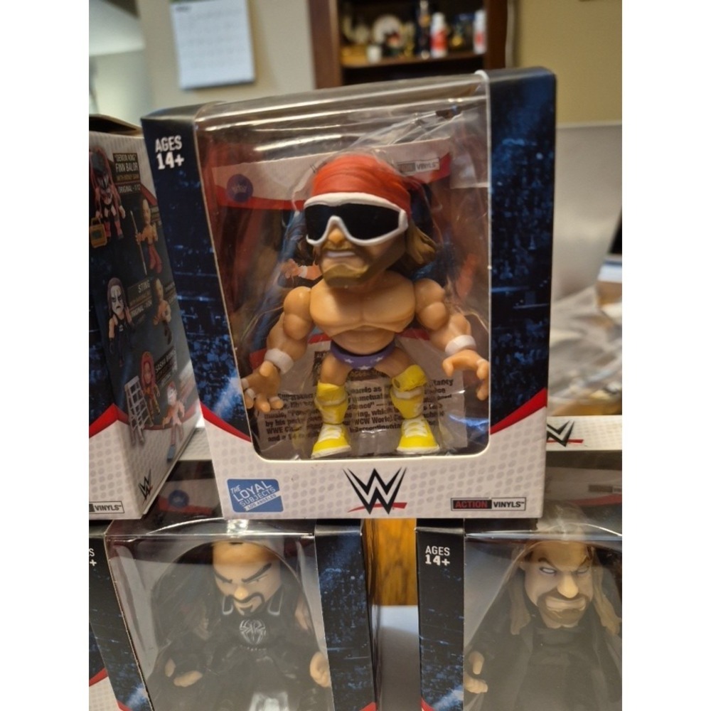 The Loyal Subjects WWE Figure Lot Of 5 : Macho ManUndertaker Finn Baylor 2 other